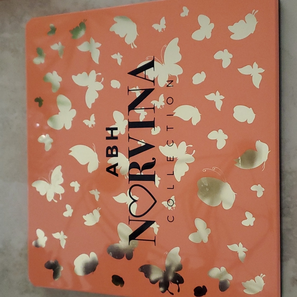**HOST PICK**Eyeshadow Palette